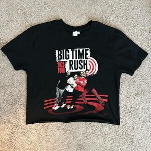 Big Time Rush Cropped Black Graphic T-Shirt